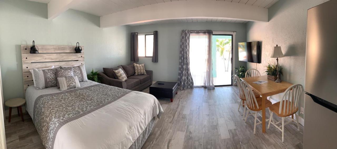 Off The Charts Inn Saint James City Ngoại thất bức ảnh